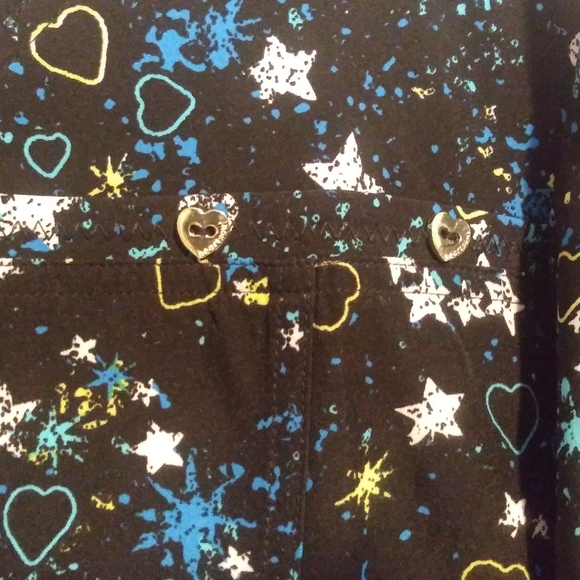 Heartsoul scrub top - Picture 4 of 4